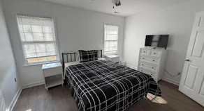 Gamers & Disc Golfers Dream Stay! Spacious 4BR in Peaceful Setting - Image 2