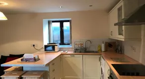 Sedbury Farm Cottages - Image 3