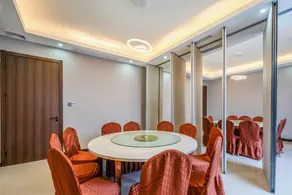 Grand Rezen Hotel Shanghai Pudong Shenjiang South Road - Image 5