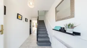 Stylish and comfortable 4-Bedroom Retreat in the Heart of Chelmsford - Image 4