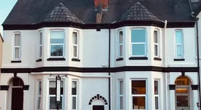 Cambridge Villa - Image 5