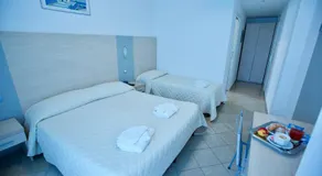 Hotel Etoile - Image 2