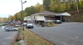 Passport Inn and Suites - Middletown - Image 4