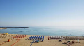 Breathless Sea Apartment - Image 3