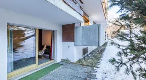 Nev 404 Centrally located 6 pax apartment and garage - Image 4