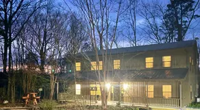 Huckleberry Hideaway - Image 4