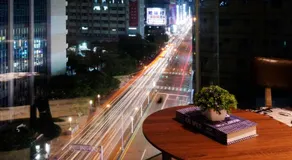 K Hotel - Yizhong - Image 5