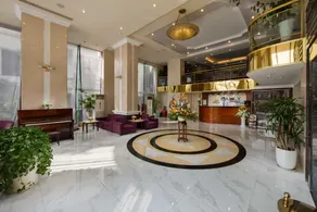 Danly Hotel - Image 2