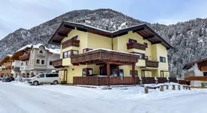 Albrecht Apartments - Image 5