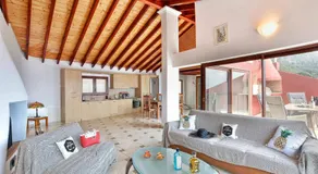 Golden fox Villa - Image 2