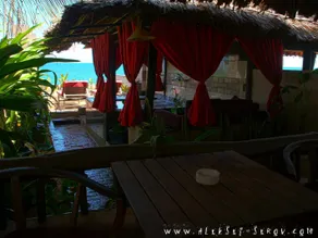 Joe's Cafe & Garden Resort - Image 4