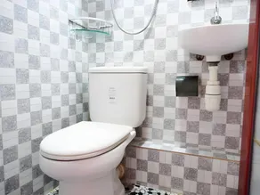 Merryland Guest house - Image 4