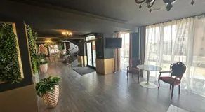 Alex&George Boutique Hotel - Image 5