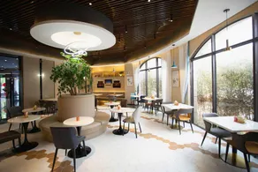 Green Tree Inn Henan Yuzhou City Hall Yuwang Square - Image 3