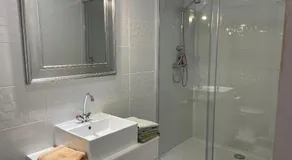 Chambres piscine Spa - Image 2