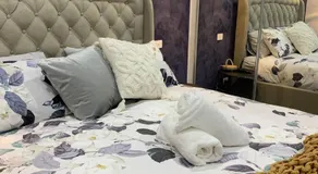 INeeta Stay 2 - Image 2