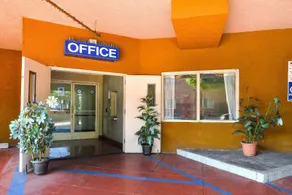 Value Inn Worldwide Inglewood - Image 4