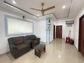 Cozy Queen Room with Balcony &Hill Views -Peace ful Retreat - Image 5