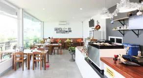 The Garage - Image 2
