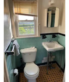 OYO Economy Inn - Image 2