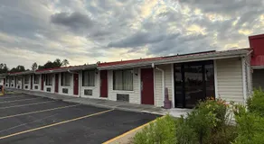 Executive Inn - Image 4