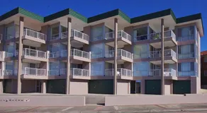 Dolphin Court 12 - Image 5