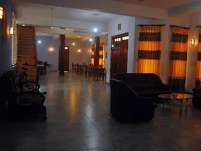 Shadow Inn ella - Image 5