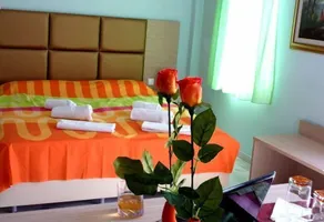Hotel White Rose Beach - Image 3
