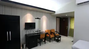 Orchid Business Hotel - Image 5