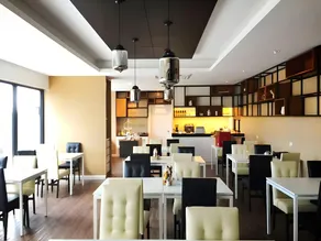 The Ascent Apartment - Image 2