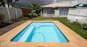 WILLOW GUEST HOUSE - Image 4