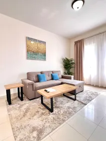 One bedroom apartment with Terrace - Image 3