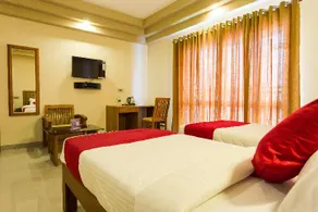 Hotel Garden Inn Kochi - Image 2