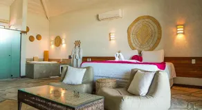 Pier Beach Club - Image 2