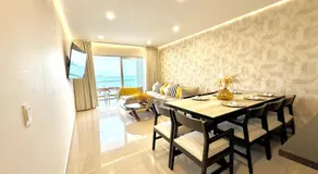 Condominio de Lujo con Impresionante Vista al Mar - Image 4