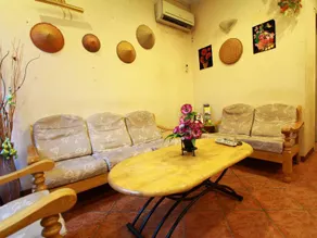 Six Villa Inn - Image 5