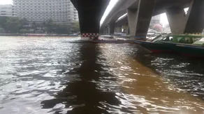 Bangkok Riverside Condo - Image 3