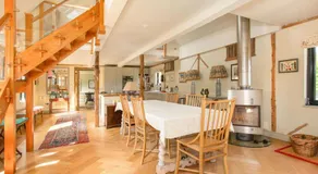 Duckpitts Barn - Image 5