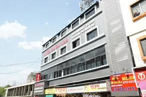 OYO 30952 Hotel Om Sai Leela - Image 2