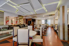 FabHotel Raj Inn - Image 3