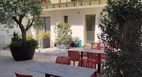 10 Catalani Rooms - Image 5