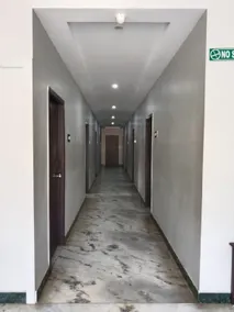 Hotel Vaithee Park - Image 4