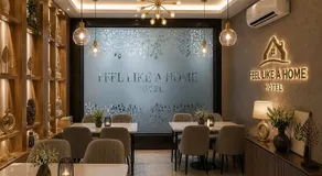 Hotel Feellike Home Near Delhi Airport - Image 3