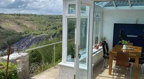 The Crest Hillside Retreat With Hot Tub - Image 3