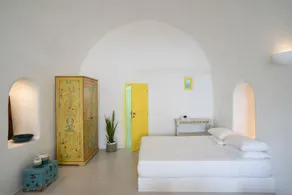 Valsamo Suites - Image 3