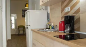 Central Studio Flat - Image 4