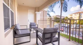 DISNEY PARKS- International Dr - Orlando Luxury Condominium- Fully Equipped - 3bed & 2 bath- - Image 5