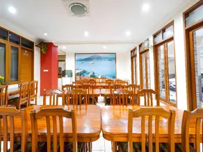 Urbanview Hotel Sakura Bandung - Image 2