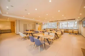 Yihe Hotel (Shenyang Tiexi Qigong Street Subway Station) - Image 5