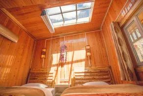 Shangri-La Memory Homestay - Image 5
